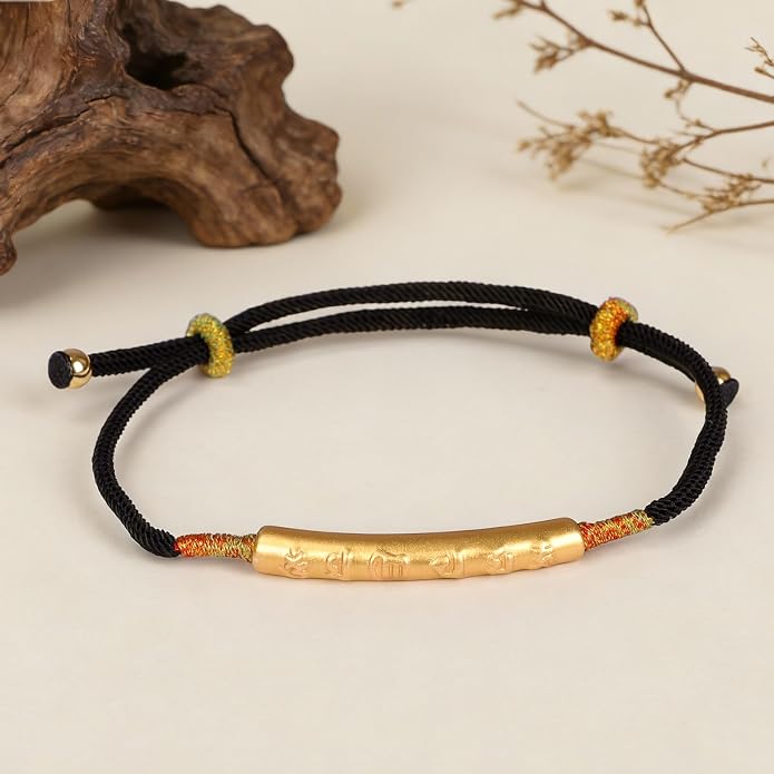 Om Mani Padme Hum Bracelet, Handmade Tibetan Buddhist Mala Bracelet with Six True Words Mantra for Protection, Good Luck & Positive Karma, Adjustable Red or Black String Bracelet for Women & Men