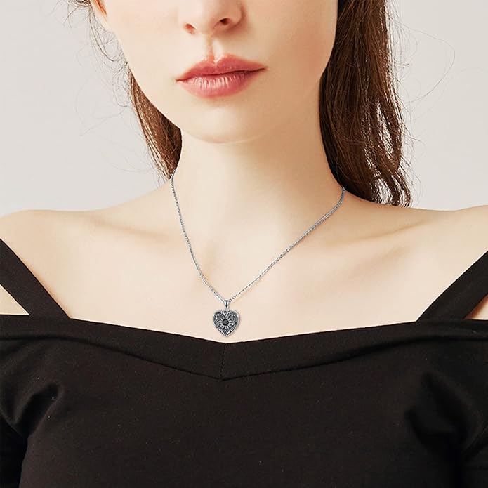 SOULMEET Personalized Silver Locket Necklace That Holds Pictures Photo Keep Someone Near to You, Memorial Custom Lockets Necklaces Letters Engraving for His Her