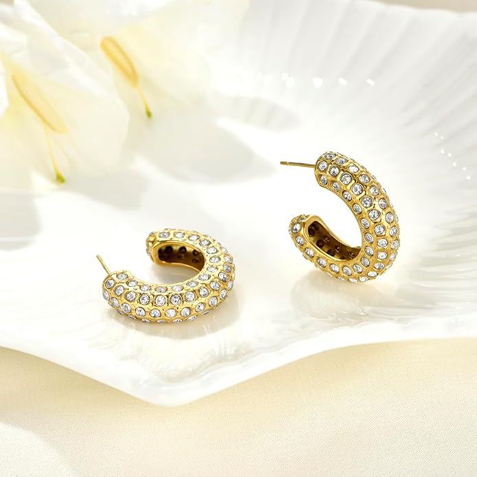 FRUMOS 18K Gold Plated Chunky Hoop Earrings for Women Fashion Thick Gold Hoops Set Jewelry for Birthday Christmas Gifts