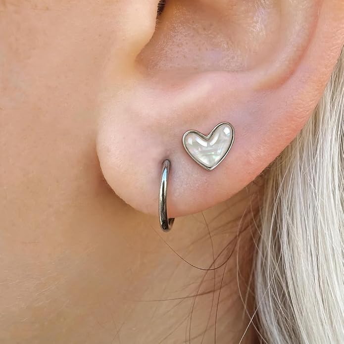 Casvort 3 PCS ASTM F136 Titanium 16G/18G Moth Bird Snail Flower Heart Spiral Threadless Flatback Piercing Stud for Nose, Labret, Tragus, Helix, Conch with 6mm 7mm and 8mm Post- Cartilage Earring Body Piercing Jewelry