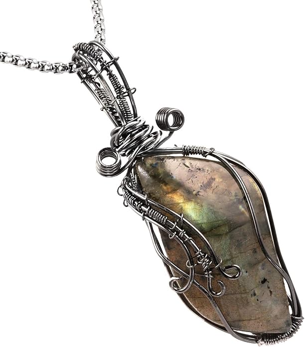 TUMBEELLUWA Labradorite Necklace Irregular Shape Wire Wrapped Quartz Crystal Pendant with Chain Healing Stone Jewelry