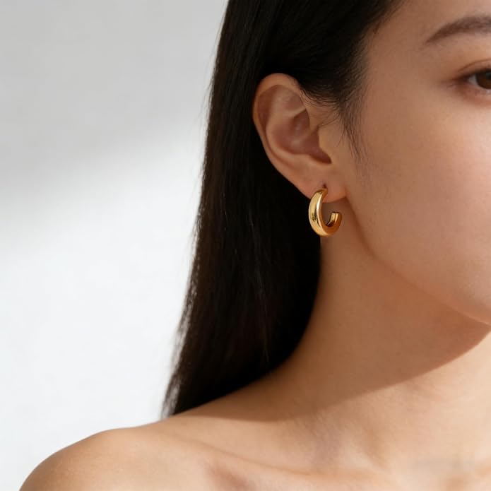 18K Gold Plated Hoop Earrings for Women Chunky Huggie Earrings Minimalist Gold Jewelry Valentine's Day Gift for Girlfriend Wife