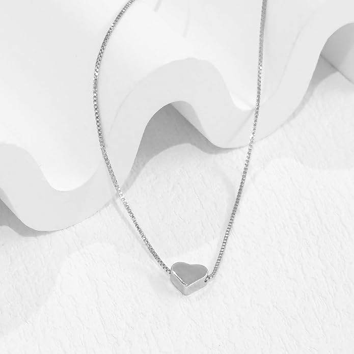 HERIER Cute Heart Necklace Dainty 18k Gold Plated Tiny Heart Pendant Choker Necklaces Small Gold Love Open Heart Chain Necklace for Women Simple Gold Necklace for Women Trendy Jewelry