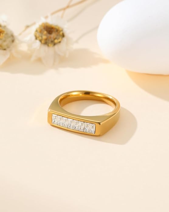 YeGieonr Gold Rings for Women Non Tarnish - 18K Gold Plated Stainless Steel Chunky Oval Statement Ring, Dainty Thick Waterproof Stackable Ring