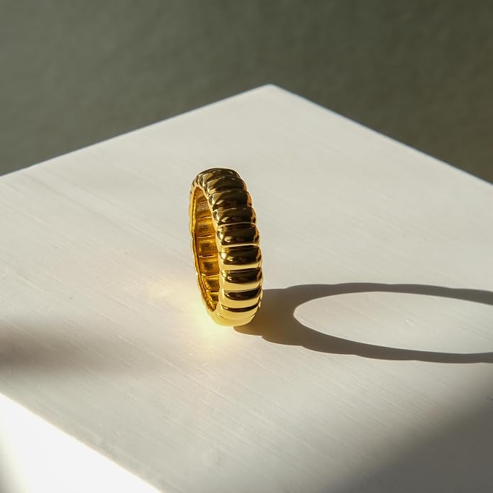 espere Iconic Dome Ring in Gold | 14K Gold Sterling Silver Ribbed Band | Gold Bold Band Ring