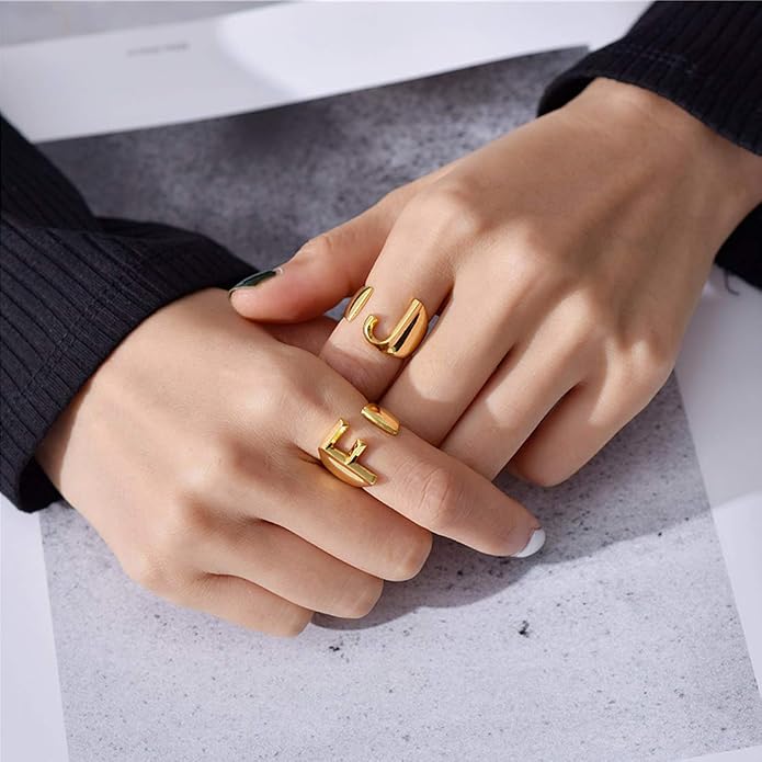 FindChic Customizable Initial Ring Statement 18K Gold Plated Fashion Cuff Rings for Women Alphabet Letter A to Z Resizable Knuckle Ring (with Gift Box)