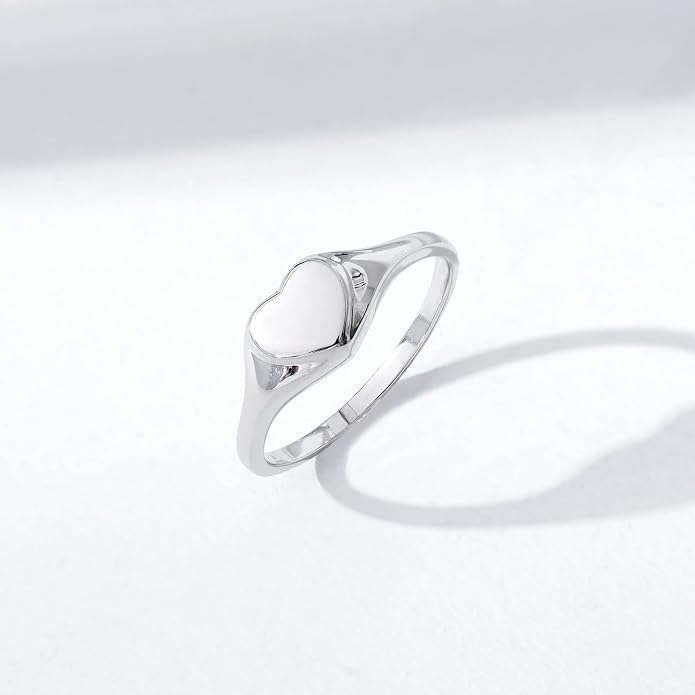 Amazon Essentials 14K Plated Sterling Silver Round Signet Ring
