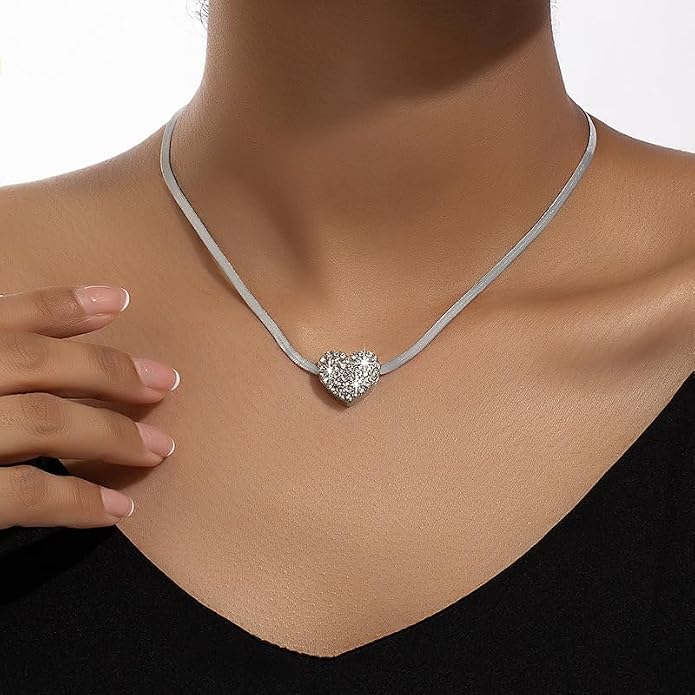 Heart Pendant Herringbone Choker Necklace For Women Gold Silver Options Crystal Pave Charm Adjustable Layering Style Minimalist Chic Everyday Wear
