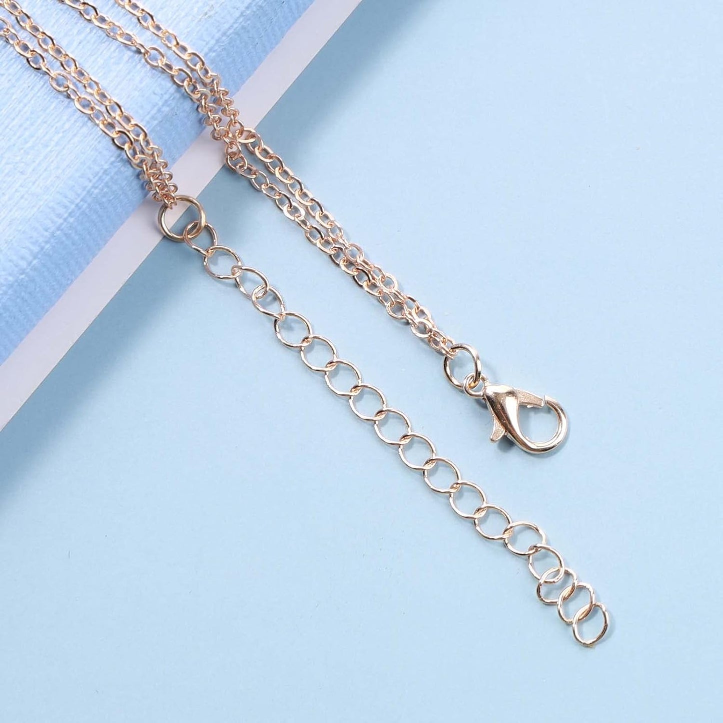 Boho Layered Disc Pearl Necklace Gold Coin Pendant Necklace Long Y Lariat Necklace Chain Vintage Pearl Dangle Chain Necklace Jewelry for Women and Girls Gifts