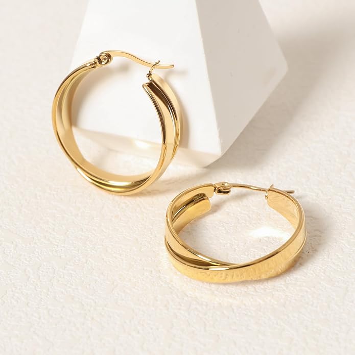 18K Gold Plated Hoop Earrings for Women Chunky Huggie Earrings Minimalist Gold Jewelry Valentine's Day Gift for Girlfriend Wife