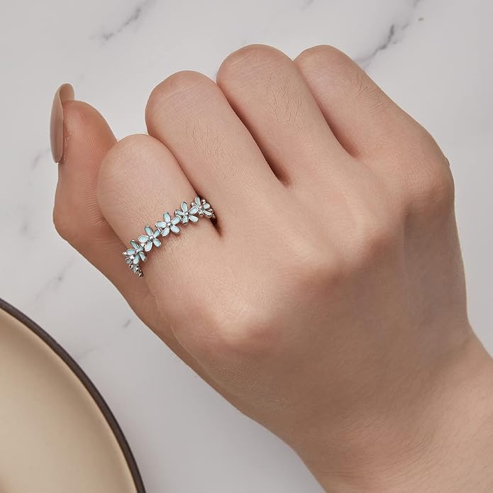 925 Sterling Silver Dainty Daisy Butterfly Paw Heart Eternity Rings Blue Flower Finger Rings for Women Stacking Promise Rings Gift Jewelry