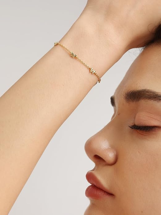 FRUMOS 18K Gold Plated Brass Bracelet for Women, Dainty Adjustable Chain Bracelet, Hypoallergenic Fashion Jewelry for Daily Wear