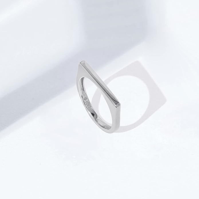 Amazon Essentials 14K Gold Plated Sterling Silver Bar Ring