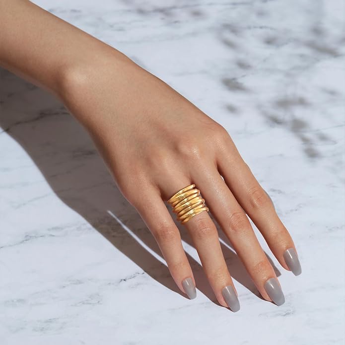 VNOX Gold Rings for Women 丨 14k Gold Plated Stainless Steel Chunky Statement Rings Twisted Braided Ring Stackable Rings Chunky Signet Ring for Womens Jewelry Trendy