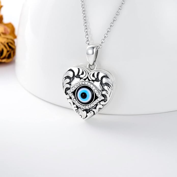 SOULMEET Personalized Silver Locket Necklace That Holds Pictures Photo Keep Someone Near to You, Memorial Custom Lockets Necklaces Letters Engraving for His Her