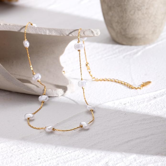 Unisex Celestial Gold Pendant Necklaces, Sun/Moon/Star/Angle Celestial Elements Unisex Choker Gold Lover Chains for Men and Women Jewelry