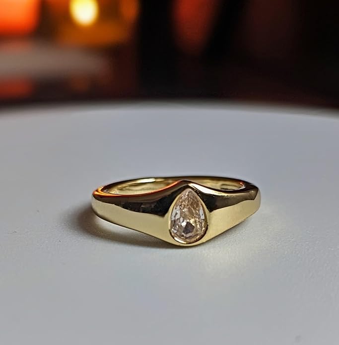 Faire de la Mode Waterproof Statement Chunky Ring in 14k Gold Plated Stainless Steel