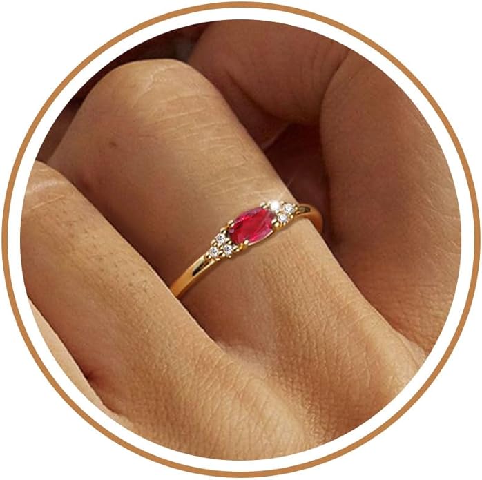FUNEIA Gold Birthstone Rings for Women Non Tarnish Trendy Stackable Gold Rings that Don't Tarnish Dainty Emerald Green Gemstone Cubic Zirconia Wedding Engagement Ring for her Birthday Gifts Jewelry