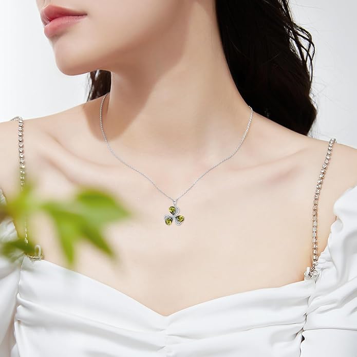 925 Sterling Silver Birthstone Clover Necklace Women’s Shamrock Dainty Flower Pendant Choker Necklace Cute Peridot Gemstone Flower Birthday Christmas Jewelry for Mom Wife