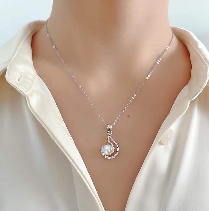 Granddaughter Necklace - Granddaughter Gifts from Grandma, Graduation Gifts for Her, Birthday Christmas Confirmation Wedding Keepsake Jewelry gifts for Granddaughter Teen Girls, Sterling Silver Freshwater Pearl Necklace