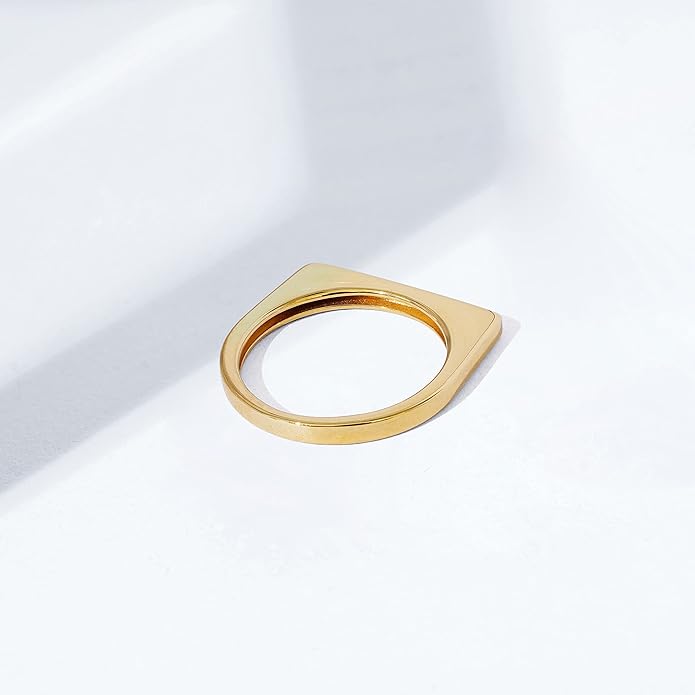 Amazon Essentials 14K Gold Plated Sterling Silver Bar Ring