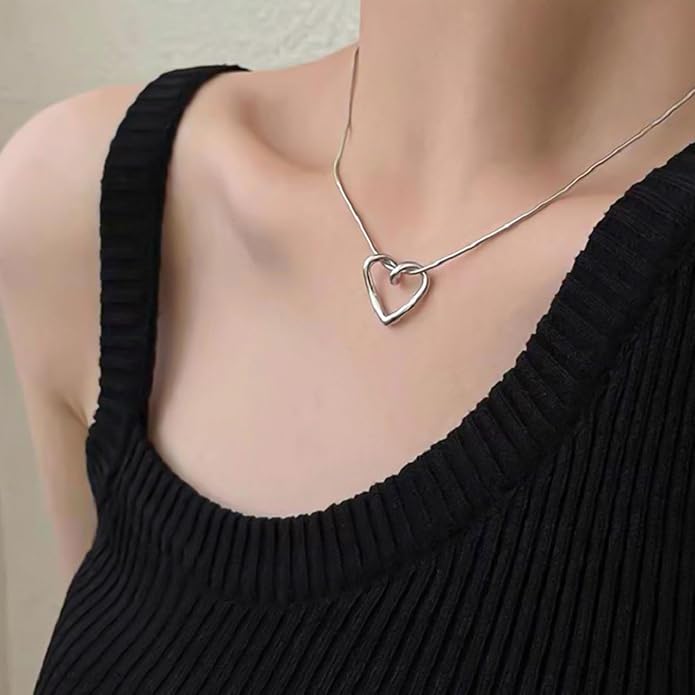 Dainty Love Heart Pendant Necklace Crystal Love Heart Charm Choker Silver Gold Plated Necklace Birthstone Jewelry for Women Trendy Daily Jewelry Accessories Stuff Birthday Gifts