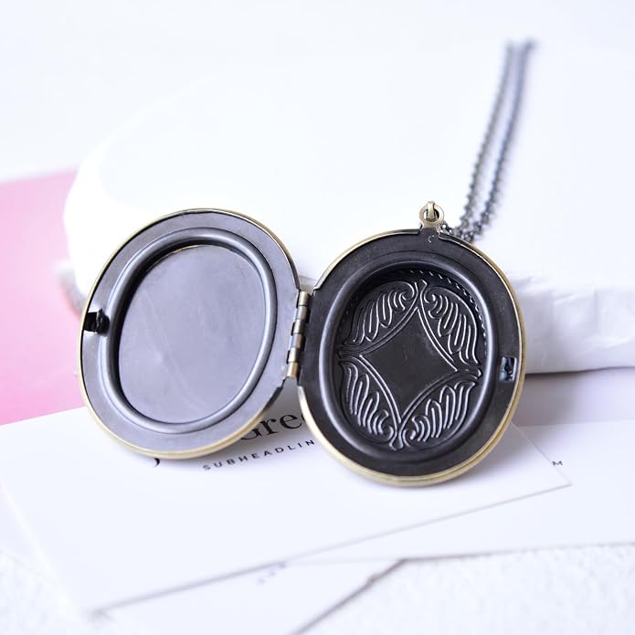 Vintage Photo Locket Necklace Handmade Pressed Flower Locket Necklace for Women