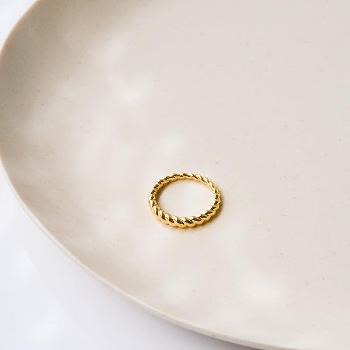 espere Thin Bubble Dome Ring | 18K Gold Plated Ribbed Dome Stackable Ring | Gold Thick Band Ring
