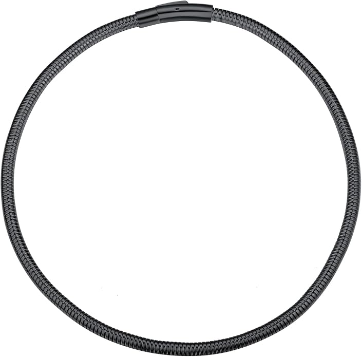 FindChic Black/14K Gold Plated Herringbone Choker Chain Necklace for Women | Waterproof Stainless Steel, Dainty Layering, Flat Snake Chain, Non-Tarnish, Hypoallergenic, Adjustable Extender, Gift Box
