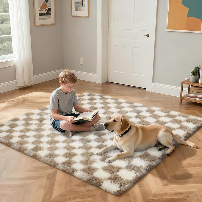 Checkered Rug for Bedroom, 5x8 Beige and White Area Rugs, Classic Checkered Carpets Shag Area Rug, Bedside Rugs for Living Room Bedroom Room Home Decor