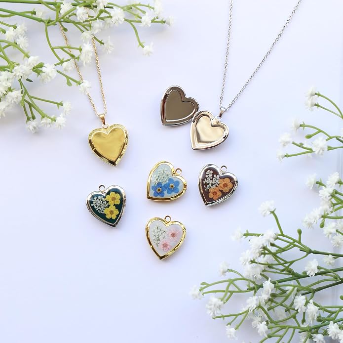 Handmade Heart Shaped Dried Pressed Forget Me Not Flower Photo Locket Pendant Necklace