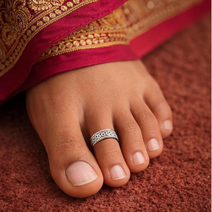 925 Sterling Silver Pattern Toe Ring for Women | Adjustable Open Band Bichhiya | White Toe Ring Mid Finger | Handmade Toe Cuff Foot Jewelry | Minimal Daily Wear Foot Ring | 2 CM Size