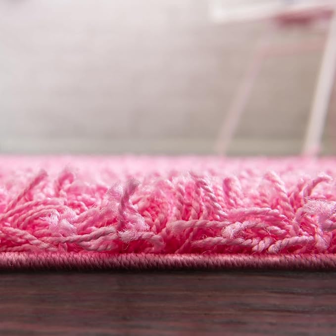 Unique Loom Solid Shag Collection Area Rug (7' 1" x 10' Rectangle, Taffy Pink)