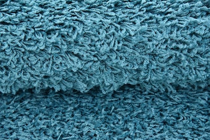 Unique Loom Solid Shag Collection Area Rug (4' 1" x 6' 1" Rectangle, Deep Aqua Blue)