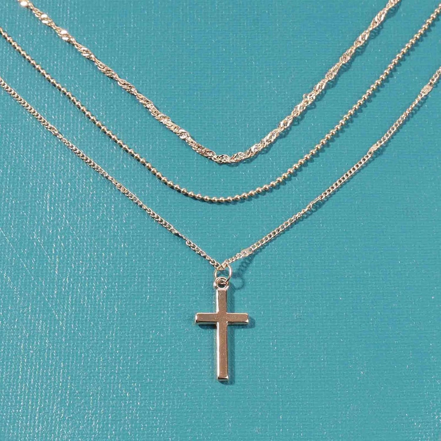 Boho Layered Cross Necklace Choker Gold Cross Pendant Necklace Vintage Multi Layer Necklace Skinny Twist Chain Necklace Jewelry for Women and Girls Religious Gift for Her