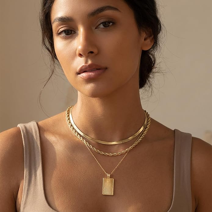 Unisex Celestial Gold Pendant Necklaces, Sun/Moon/Star/Angle Celestial Elements Unisex Choker Gold Lover Chains for Men and Women Jewelry