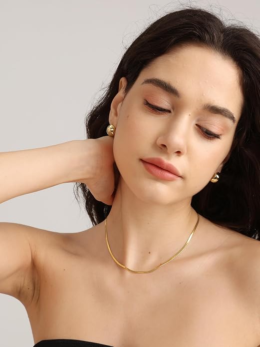 FRUMOS Gold Plated Necklace for Women, Dainty Layered Chain Necklace, Fashion Jewelry for Daily Wear