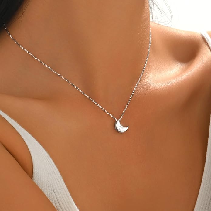 925 Sterling Silver Crescent Necklace for Women, Dainty Moon Star Choker Chain Necklace to Daughter Mother, 14k Gold Plated Moon and Star Charm Pendant Necklaces Jewelry Gift for Birthday Mother's Day