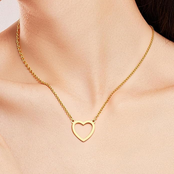 Rosoz Dainty Gold Necklace for Women- 18K Gold/Silver Plated Pendant Choker Heart Necklace Love Tiny Cute Gold Necklace Adjustable Gift for Women
