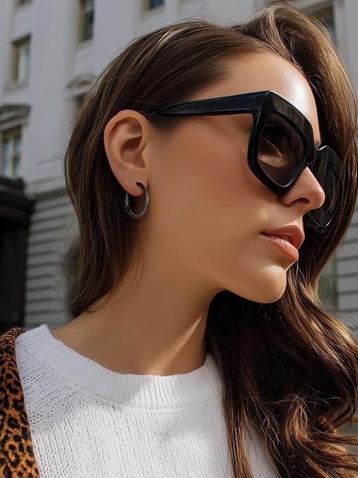 KeyStyle Gold Hoop Earrings for Women, Stainless Steel Hoops Earring Lightweight Loops, 2 mm Thick Hypoallergenic Circle Endless Thin Hoop (20/30/40/50/60/70/80/90/mm)