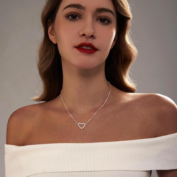 HERIER Cute Heart Necklace Dainty 18k Gold Plated Tiny Heart Pendant Choker Necklaces Small Gold Love Open Heart Chain Necklace for Women Simple Gold Necklace for Women Trendy Jewelry