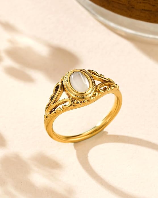 YeGieonr Non Tarnish Gold Signet Rings for Women - Waterproof 18K Gold Plated Stainless Steel Pearl Ring, Statement Ring for Everyday Wear