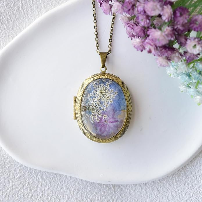 Vintage Photo Locket Necklace Handmade Pressed Flower Locket Necklace for Women