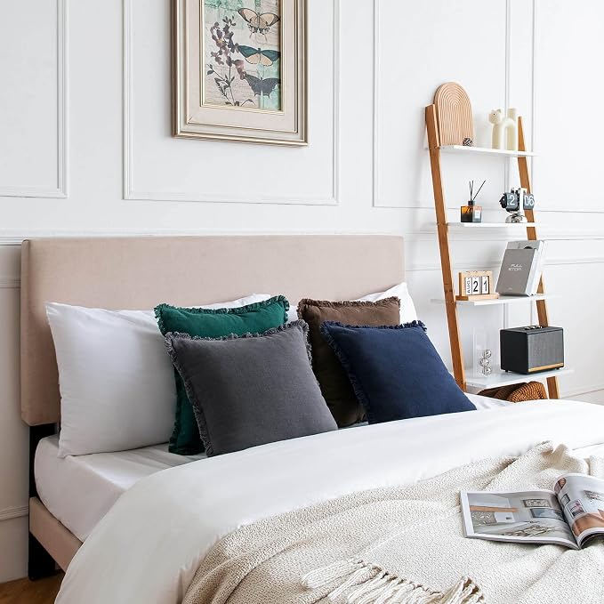 AmHoo Pack of 2 Linen Pillow Covers with Tassels Fringed Decorative Rustic Natural Throw Pillowcase Cushion for Couch Sofa Bedroom 18 x 18-Inch Navy Blue