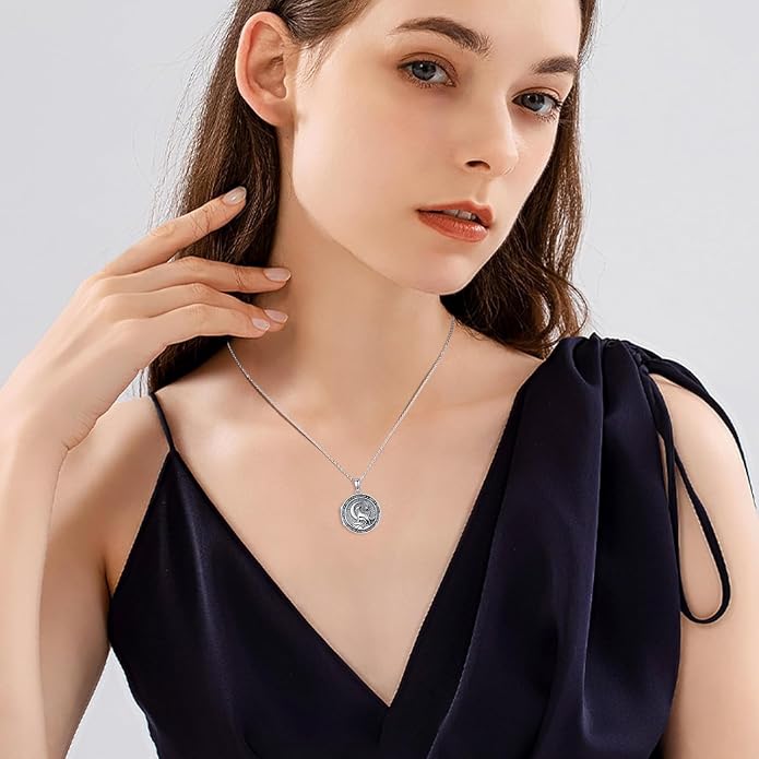 PELOVNY Locket Necklace That Holds Pictures 925 Sterling Silver Photo Locket Pendant Birthday Christmas Memorial Jewelry Gifts for Women Men