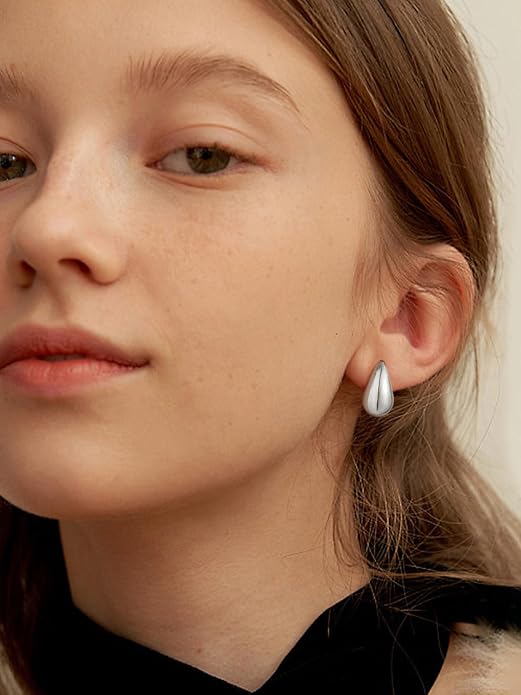 KeyStyle Chunky Gold Hoop Earrings for Women Trendy, Stainless Steel TearDrop Hoops Earring, Lightweight Water Drop Ear Jewerly