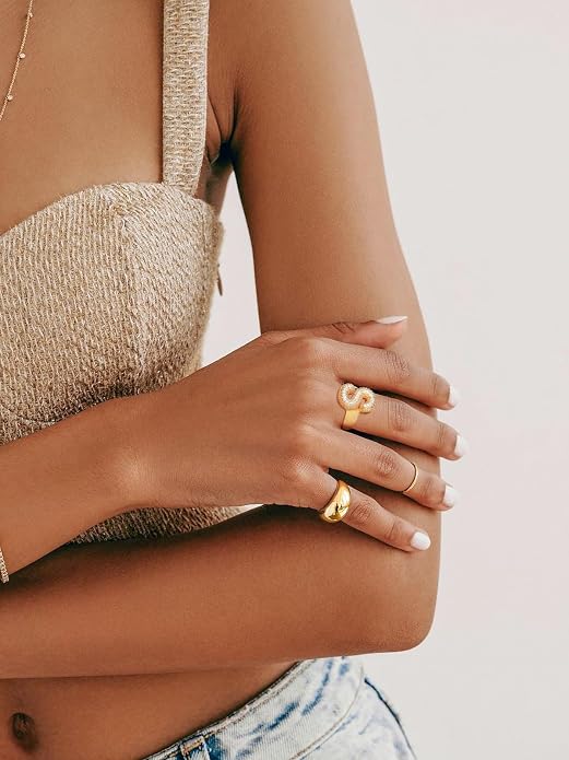 FindChic Initial Ring for Women, Gold Plated Chunky Letter Rings Open Adjustable Trendy Sparkling Cubic Zirconia Personalized Statement Rings Jewelry Gift
