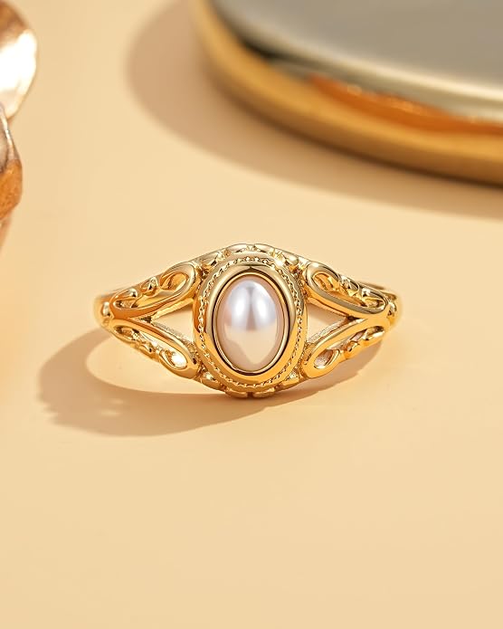 YeGieonr Non Tarnish Gold Signet Rings for Women - Waterproof 18K Gold Plated Stainless Steel Pearl Ring, Statement Ring for Everyday Wear
