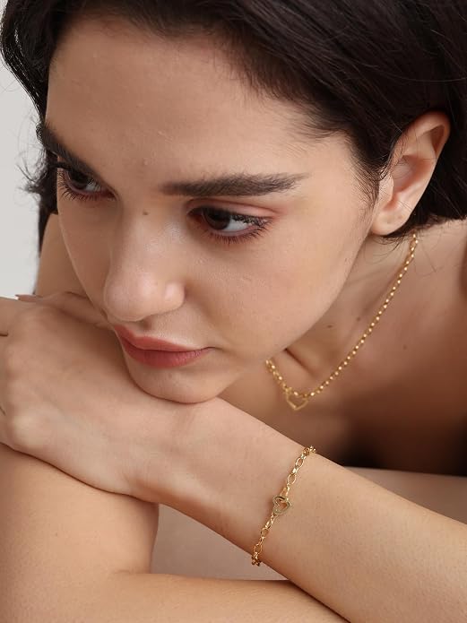 FRUMOS 18K Gold Plated Brass Bracelet for Women, Dainty Adjustable Chain Bracelet, Hypoallergenic Fashion Jewelry for Daily Wear
