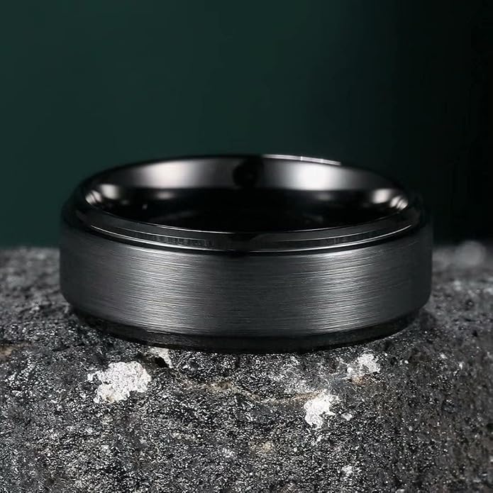 Hioleegi Mens Wedding Bands Tungsten Carbide Rings Basic 8mm Black Matt Classic, Anti-Scracth and Durable for All Occasions to Wear, Beveled Polished Edge Comfortable Fit